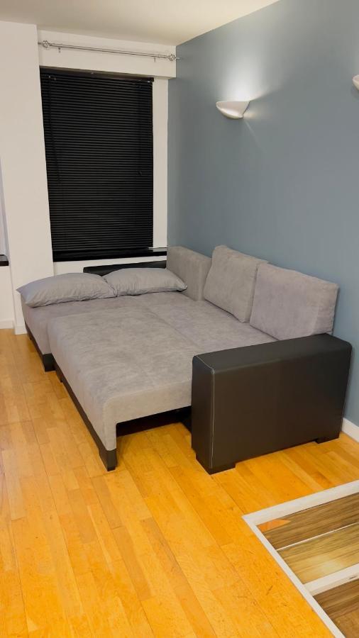 Charming 1-Bedroom Apartment In Woolwich London Exterior foto